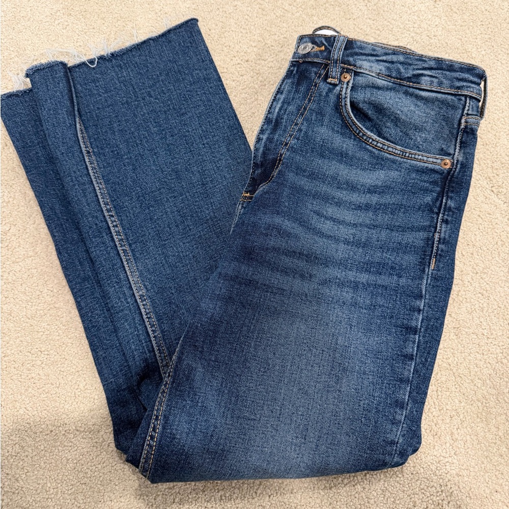 Zara mid-rise Flare Cropped Jeans - Picture 3 of 7